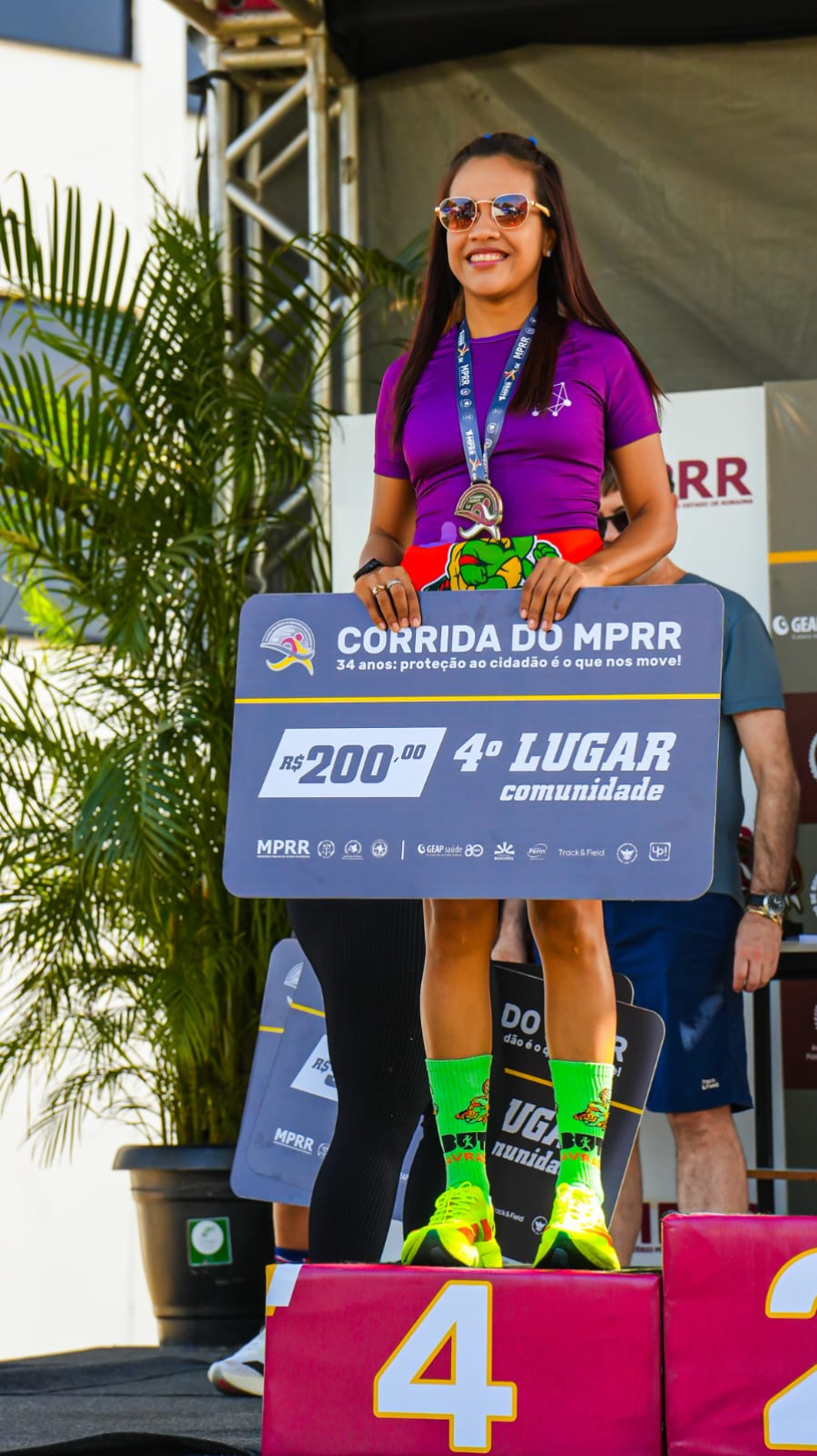 Professora supera ansiedade, conquista 13 pódios e inspira mulheres na corrida de rua em Boa Vista