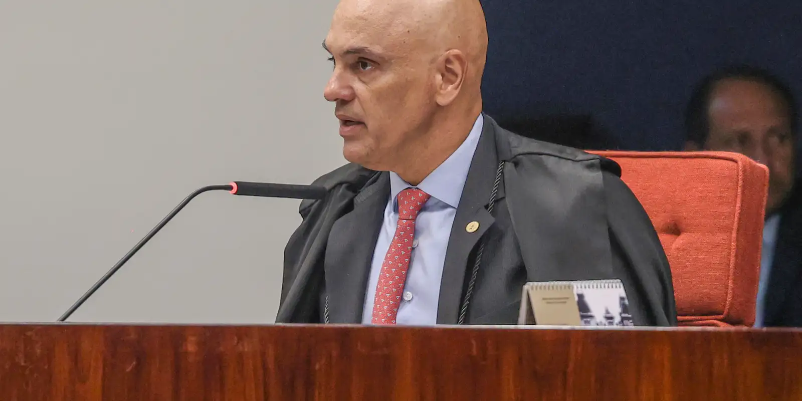 Moraes vota contra uso de provas para atacar vítimas de crimes sexuais