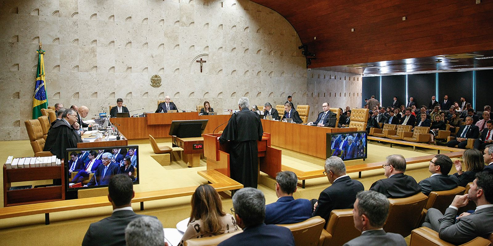 STF define limite para verbas indenizatórias de magistrados e do MP