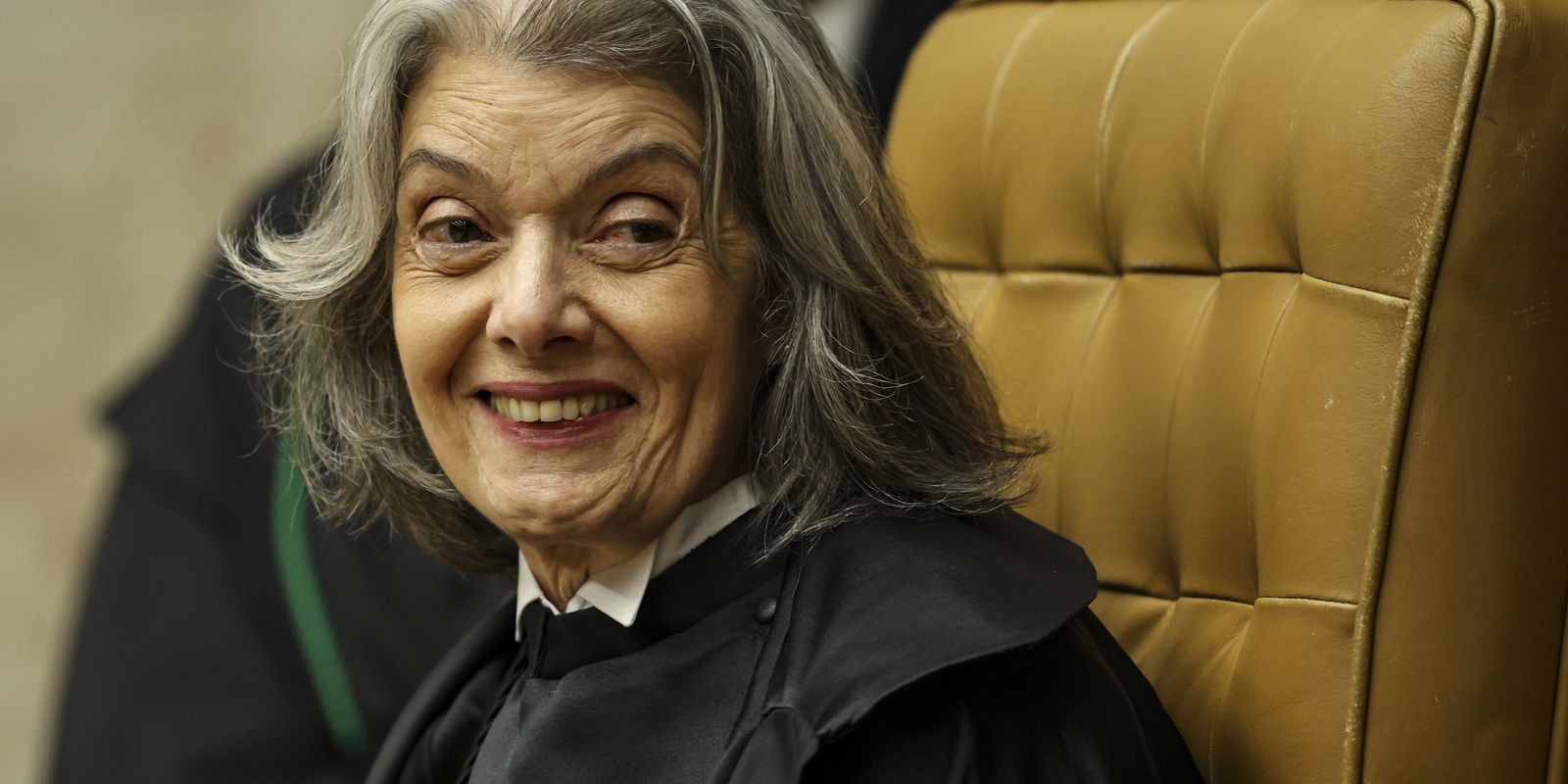 Cármen Lúcia diz que família pede pra ela deixar o STF