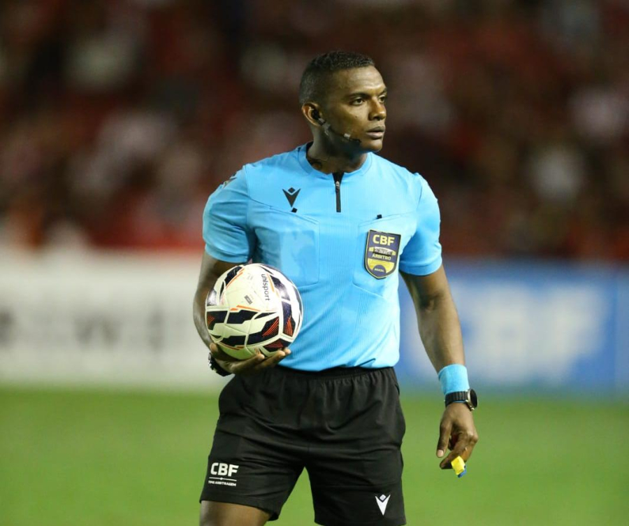 Árbitro Daniel Alejandro Hidalgo Blanco apita Águia Marabá x Remo, pela Copa Norte