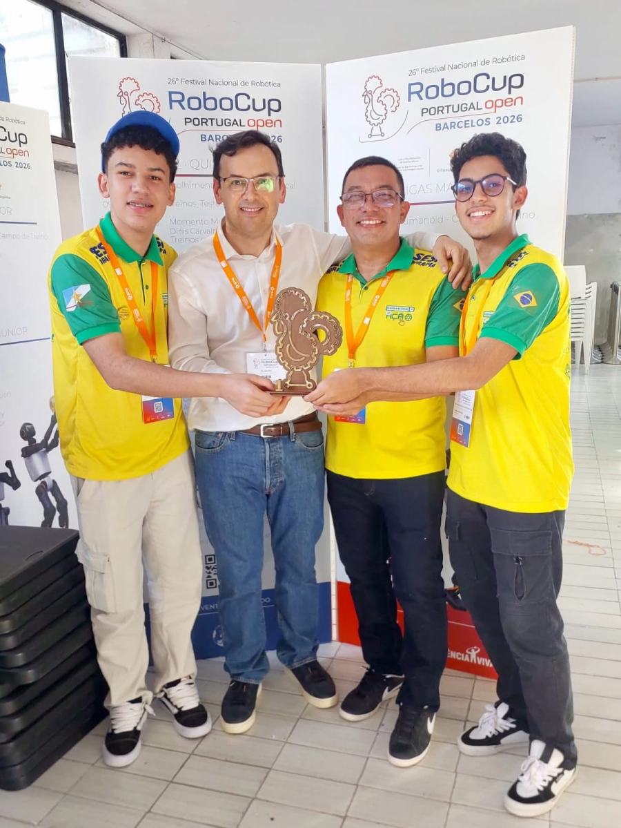 Equipe Engenheiros em Ação vence a RoboCup Jr. em Portugal e garante vaga no mundial de 2026