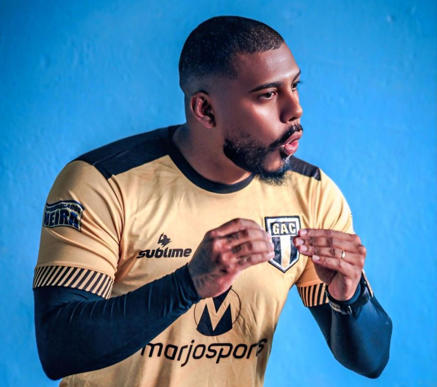 Ex-Baré e Roraima, Thalysson Rocha tem desafio de colocar o Grapiúna Atlético Clube na elite do futebol baiano