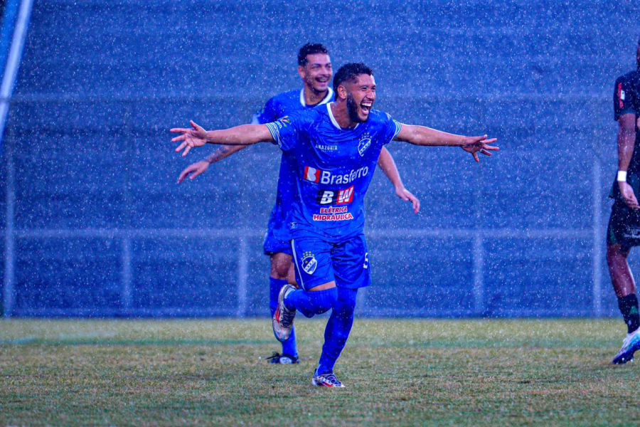 Polivalente Emerson celebra fase surreal do Mundão na Série D: 