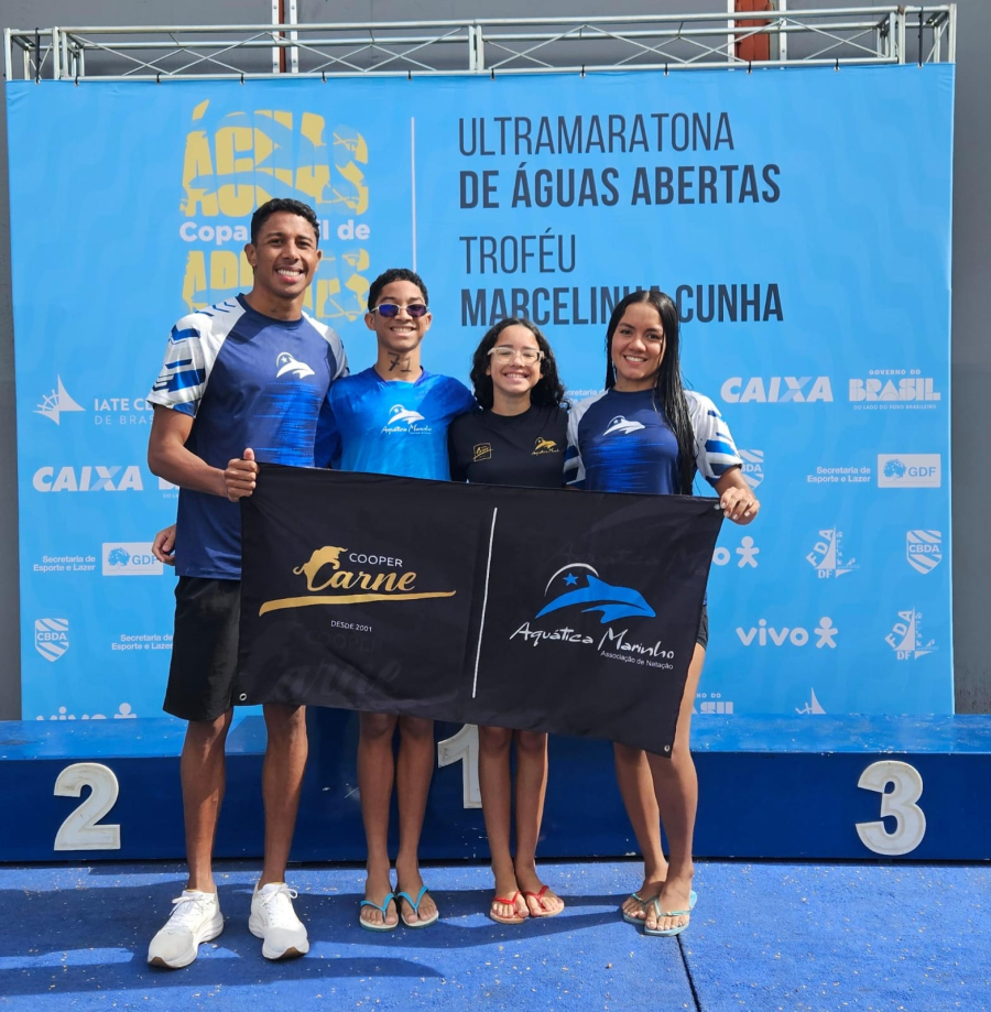 Delegação da Aquática Marinho chega a Brasília confiante por mais pódio e medalhas