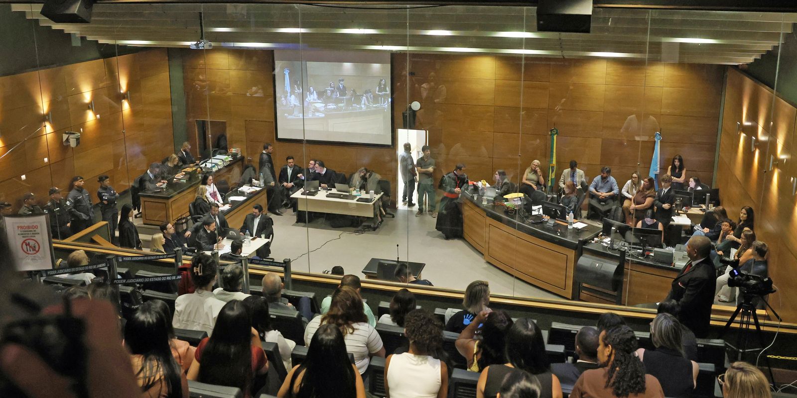 Julgamento do caso Henry Borel recomeça com depoimento de delegado