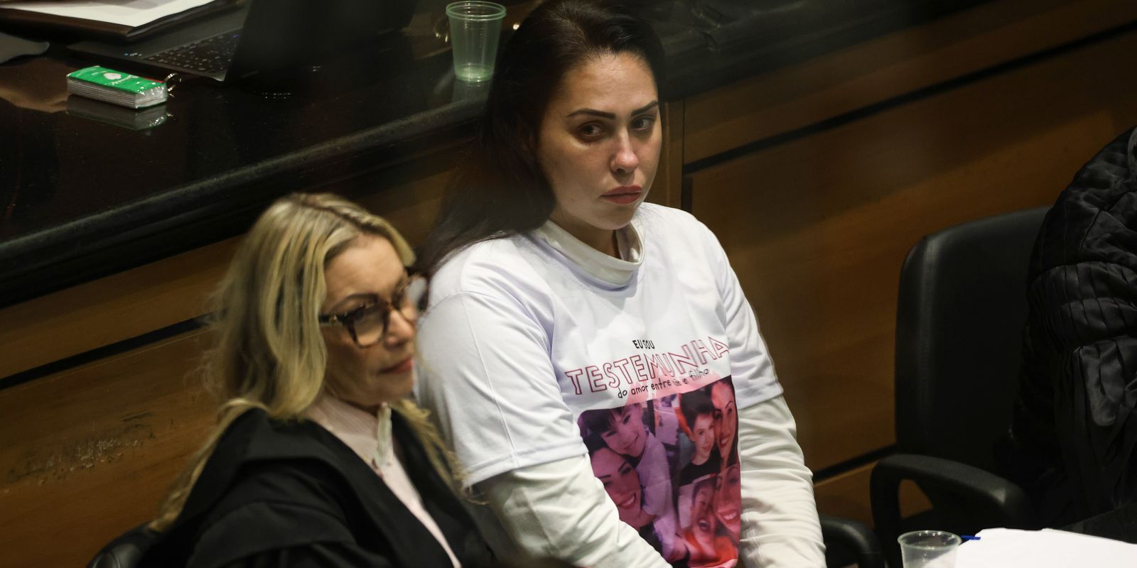 Após perdão, Monique Medeiros, mãe de Henry Borel, deixa a prisão