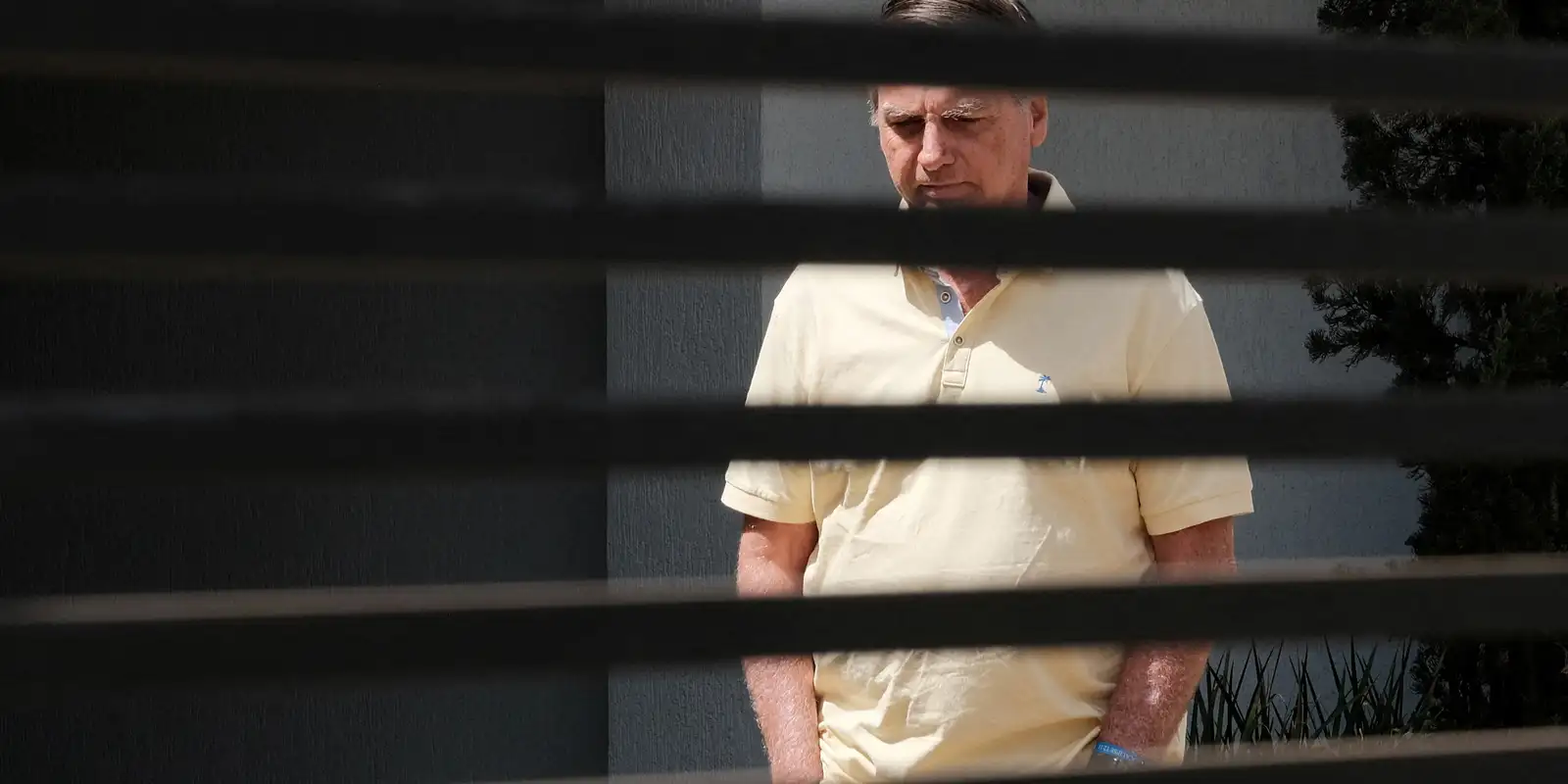 Moraes decidirá se prorroga ou não prisão domiciliar de Jair Bolsonaro