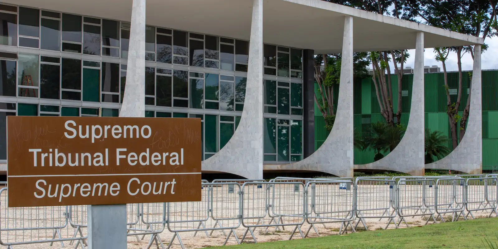 STF suspende julgamento sobre norma que proíbe jogos de azar no país