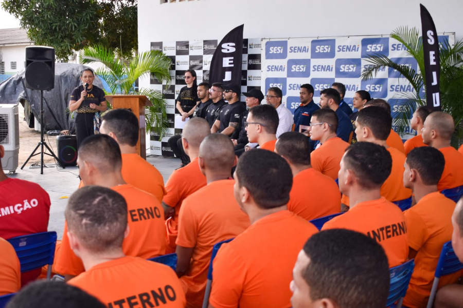 Mais de 100 reeducandos concluem EJA profissionalizante na Penitenciária Agrícola de Monte Cristo