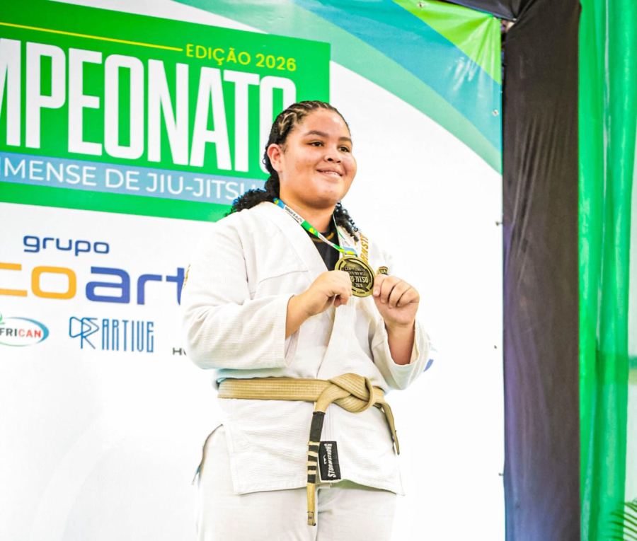 Após bicampeonato  roraimense de JJ, lutadora Alice Silva da Águia Norte Team se prepara para Jogos Escolares Brasileiros